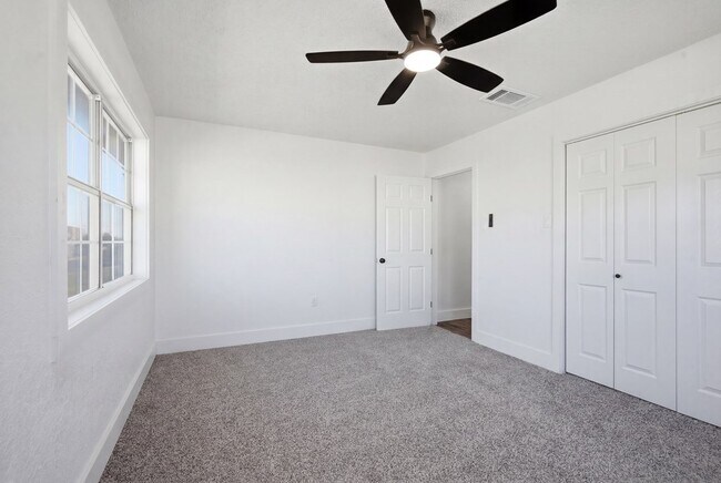 Building Photo - 1213 Patton Dr