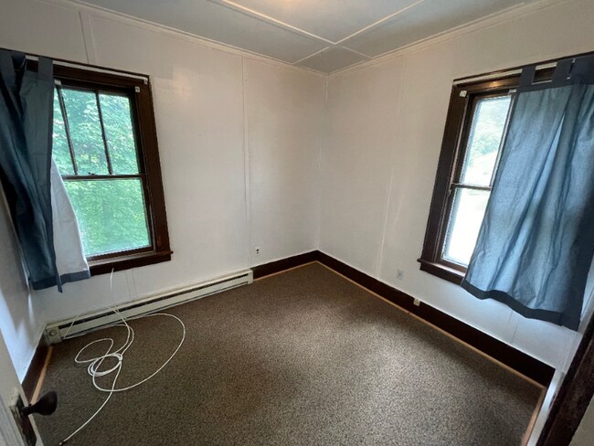 Building Photo - 7 Hill St