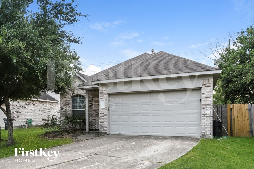 Building Photo - 21035 Noelle Ct