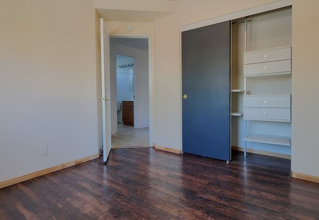 Building Photo - Great Two Story 3BD, 2.5BA Plus Bonus Room...