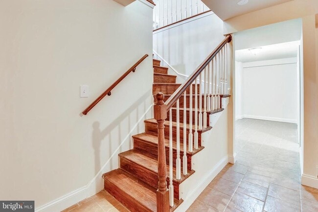Building Photo - 11834 Goya Dr