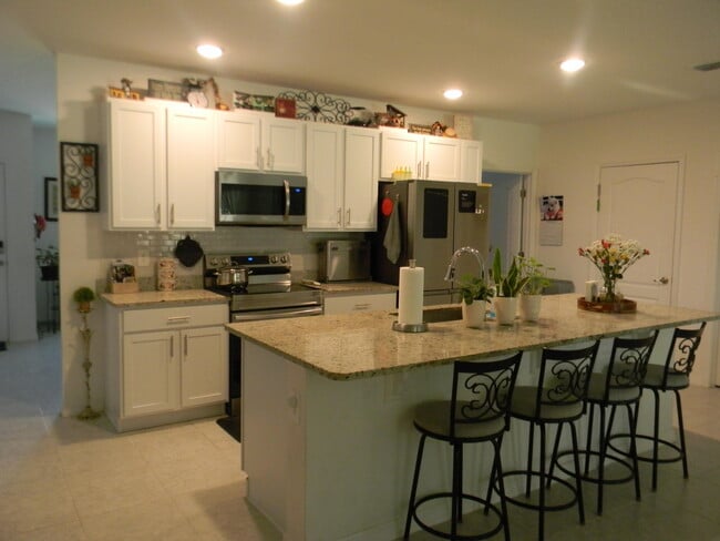 Building Photo - 1588 Ranger Rd SE