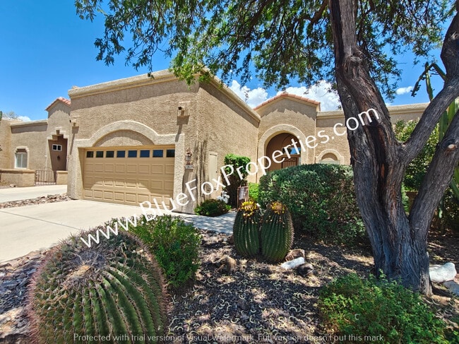 Building Photo - 12628 N Running Coyote Dr