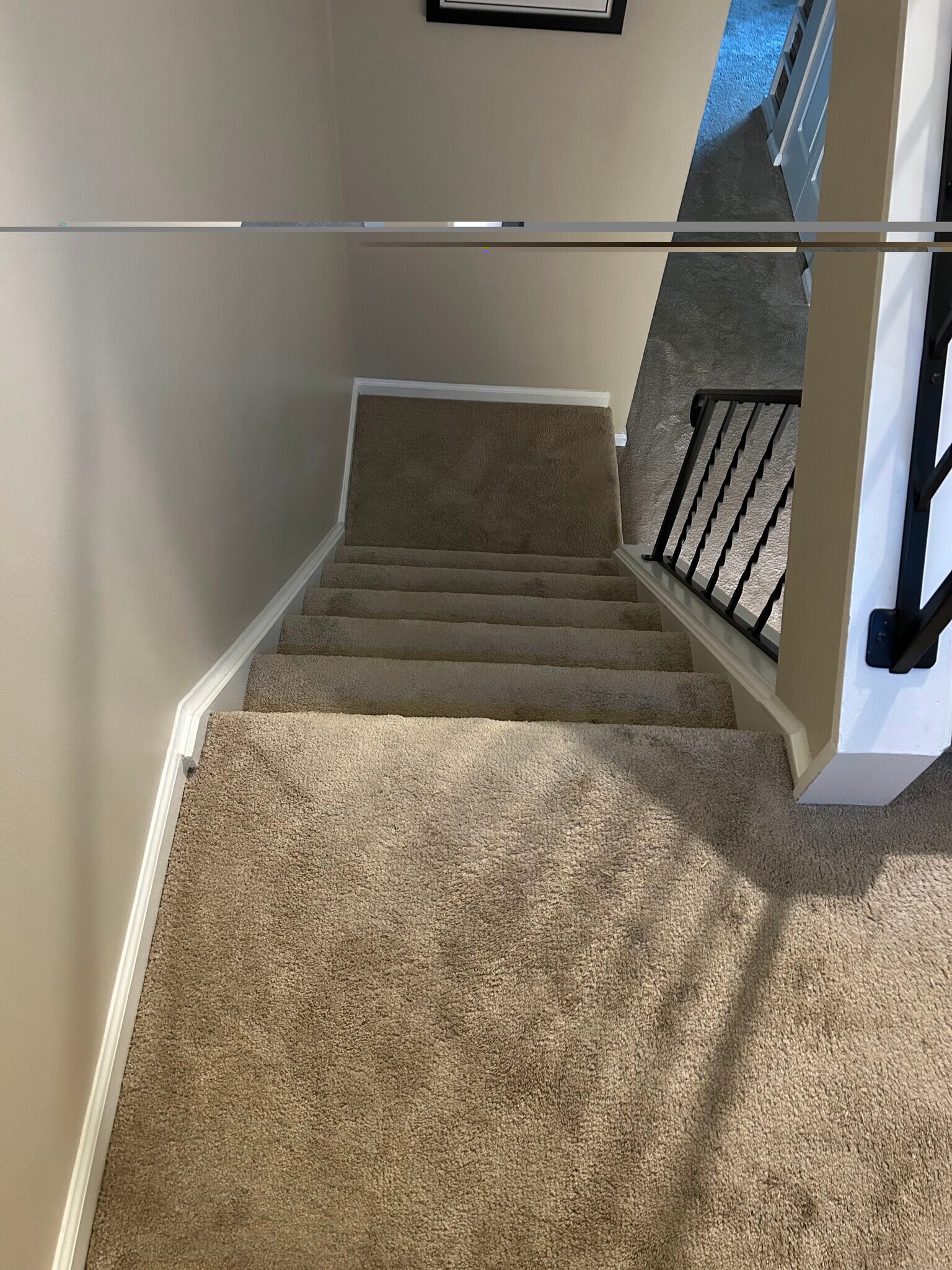 Upstairs landing - 950 Twin Leaf Ct