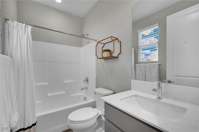 Building Photo - 45 Via Di Vita