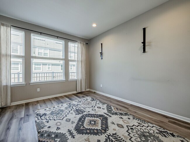 Building Photo - Move-In Ready 3-Bedroom Home in Prime Downtown Brighton!