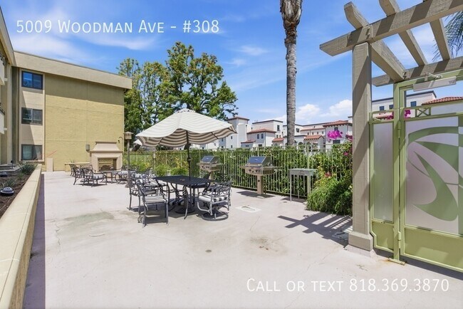 Building Photo - 5009 Woodman Ave