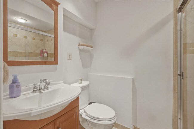 Building Photo - 20502 Morningside Terrace