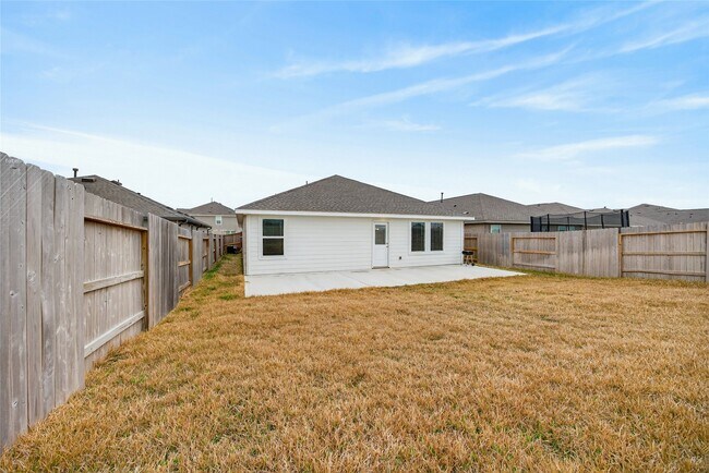 Building Photo - 6523 Water Oak Grn Ln