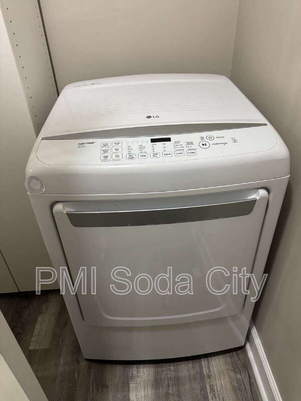 Building Photo - 3615 Truman St