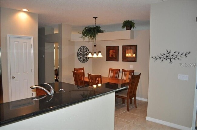 Building Photo - 4987 Kernwood Ct