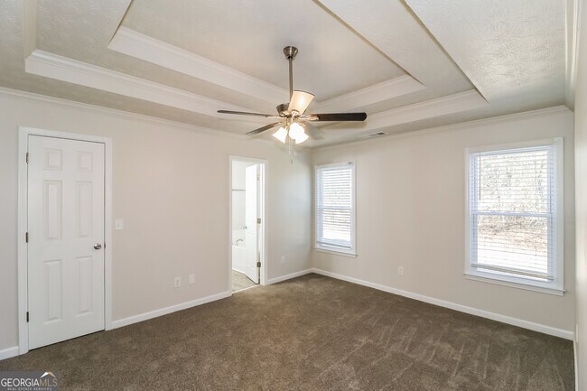 Building Photo - 355 Freeman Dr