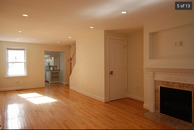 Building Photo - 110 S Wolfe St