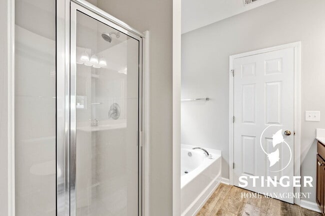 Building Photo - 46 Cedar Creek Cir