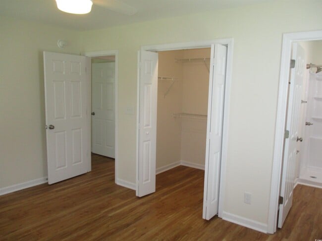 Building Photo - 483 Wallingford Cir