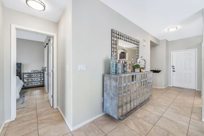 Building Photo - Single Story, 3 Bedroom, 2 Bath in Summerlin!
