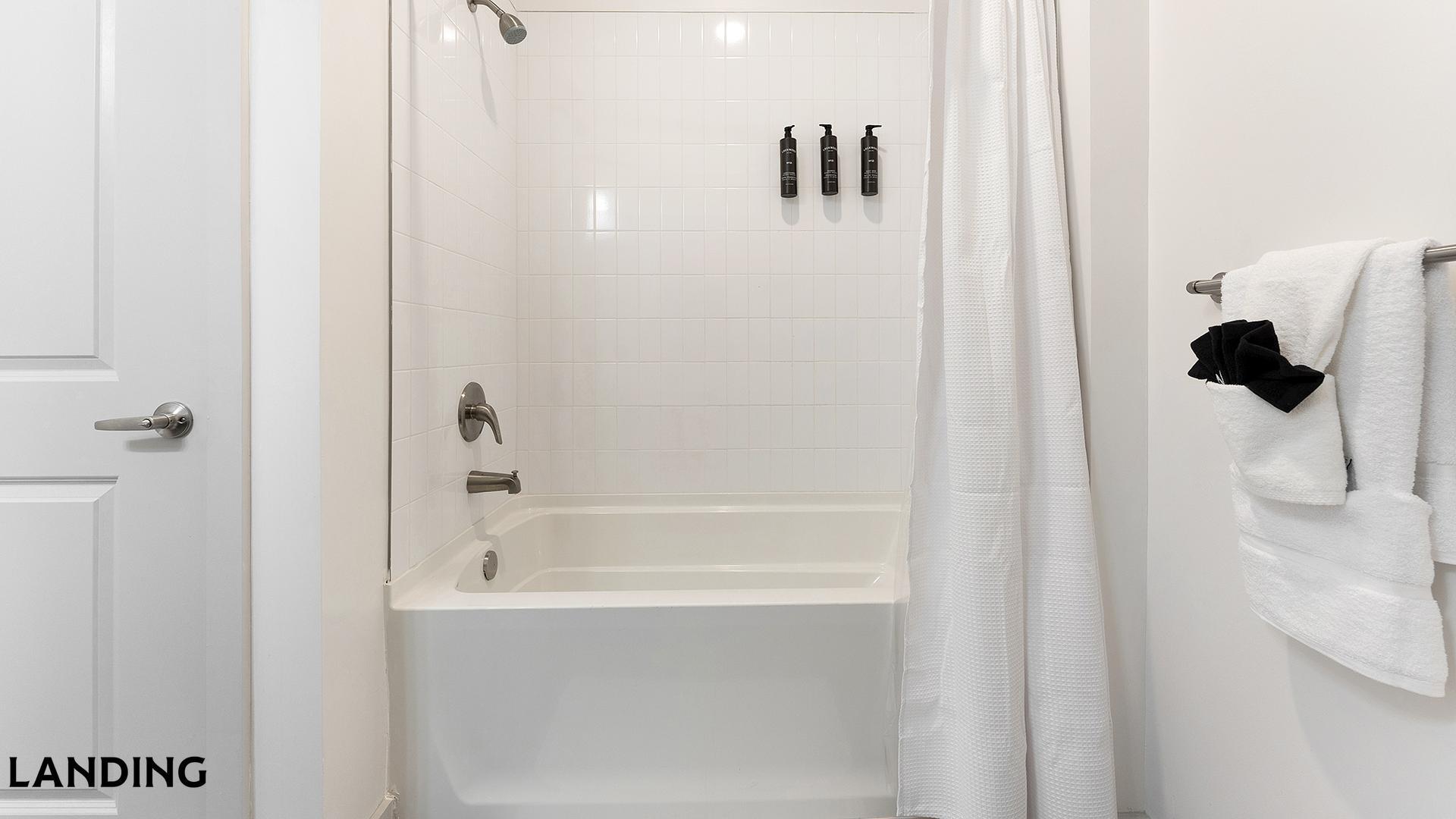 Building Photo - 6000 Front St