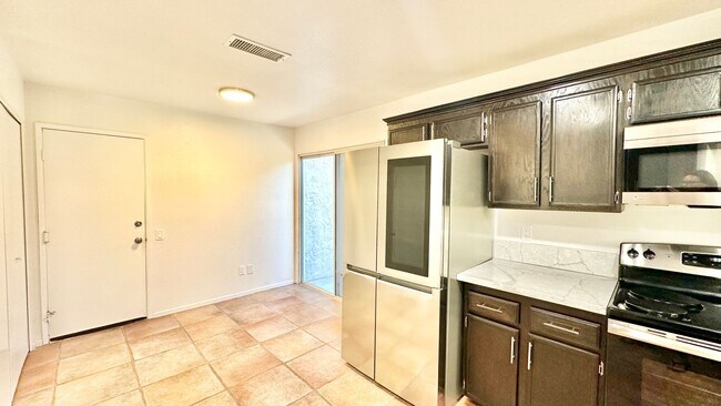 Building Photo - Beautiful Updating throughout Home!  Kitch...