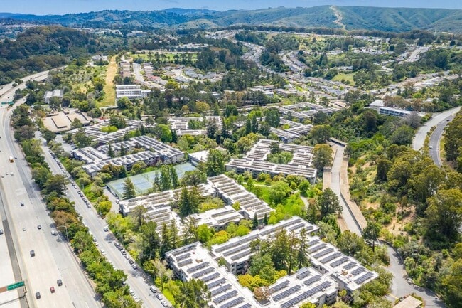 Building Photo - 6227 Shelter Creek Ln