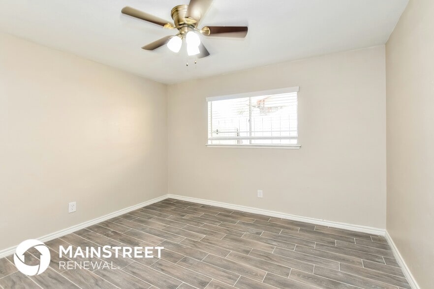 Building Photo - 2902 Branch Oaks Dr