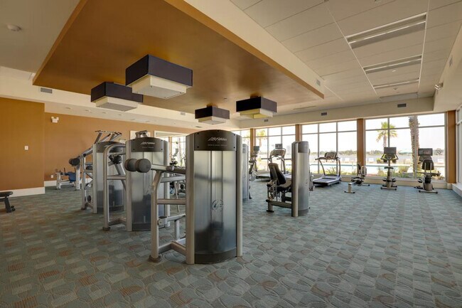 Building Photo - 241 Riverside Dr