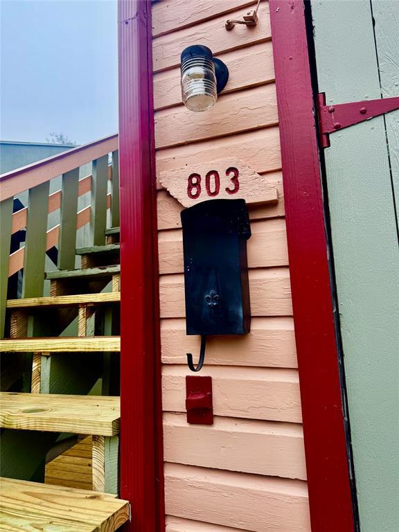 Building Photo - 803 W Gibson St