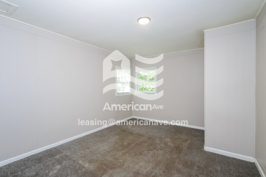 Building Photo - 2065 Telfair St