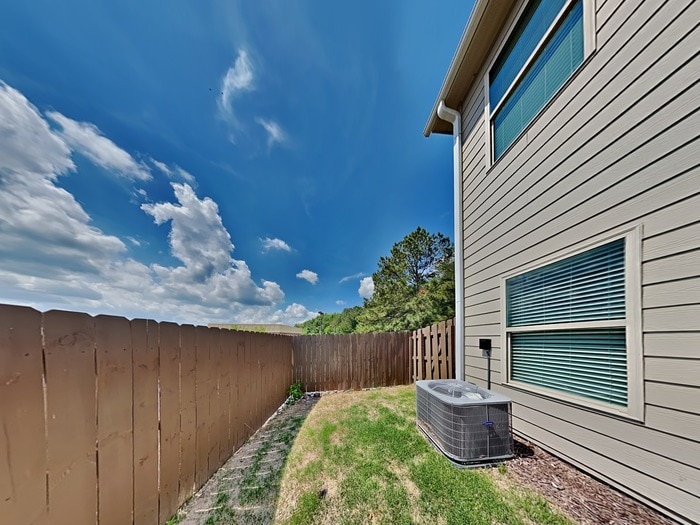 Building Photo - 211 Connie Ct