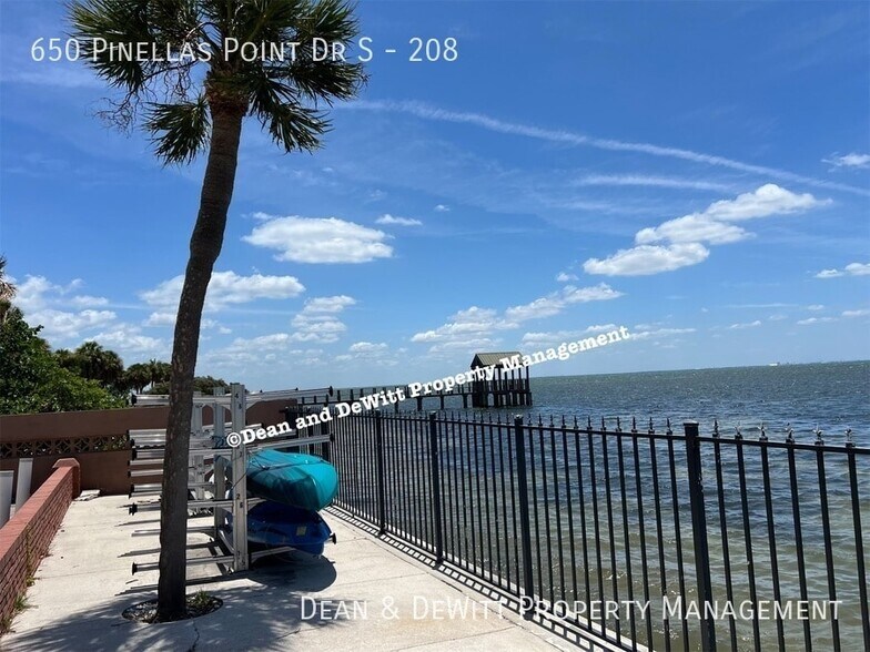 Building Photo - 1 Bed/1 Bath - Unit 212