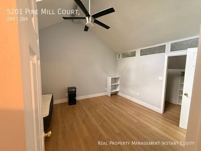 Building Photo - 5201 Pine Mill Ct