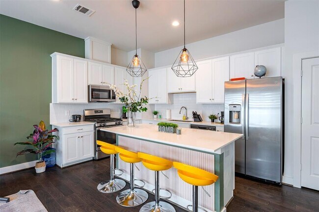 Building Photo - 3624 Griggs Rd