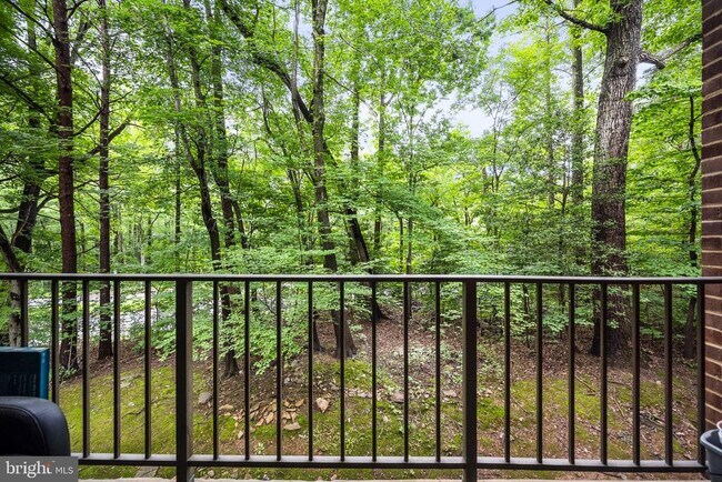 Building Photo - 1423 Northgate Square