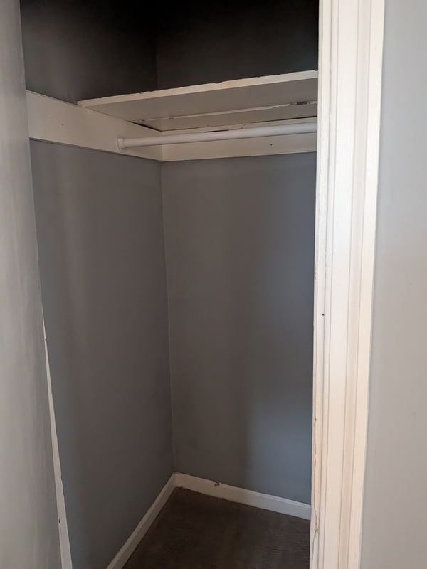 Building Photo - 5 W 73rd St