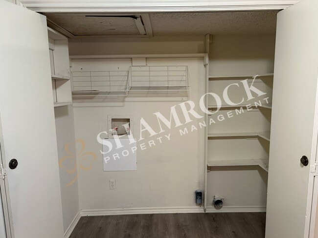 Building Photo - 2021 Century Dr