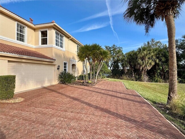 Building Photo - 9411 Discovery Terrace