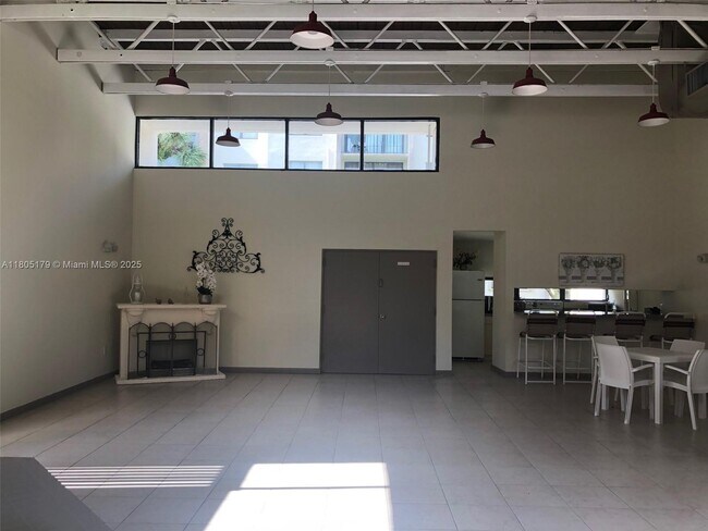 Building Photo - 8006 SW 149th Ave