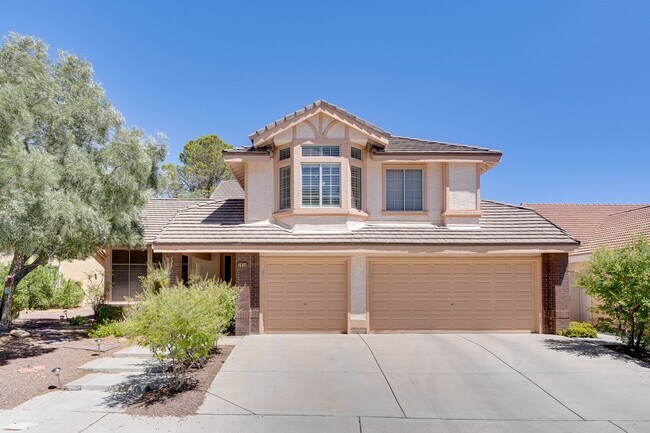 Building Photo - Luxury Meets Comfort in This Beautiful 4-Bedroom Retreat