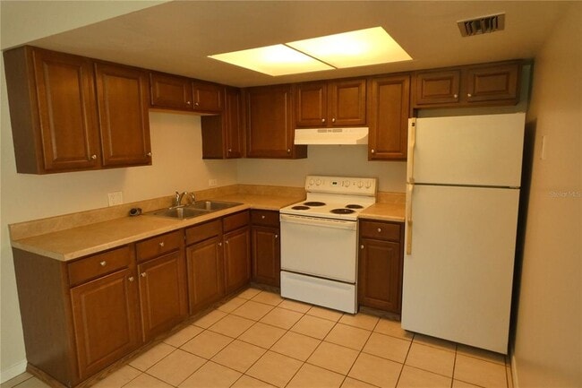 Building Photo - 5821 8th Ave N