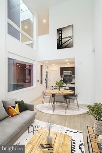 Building Photo - 1154 N Lee St