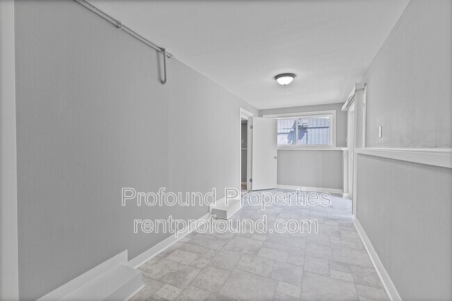 Building Photo - 12340 NW McDaniel Rd