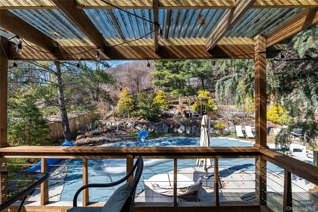 Building Photo - 602 Palmer Dr