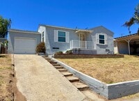 Building Photo - 2 Bed House in Lemon Grove