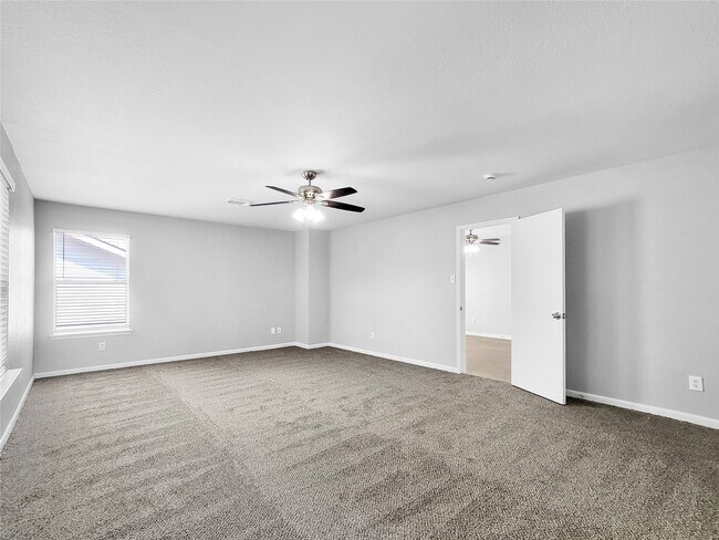 Building Photo - 8134 White Arbor Ct