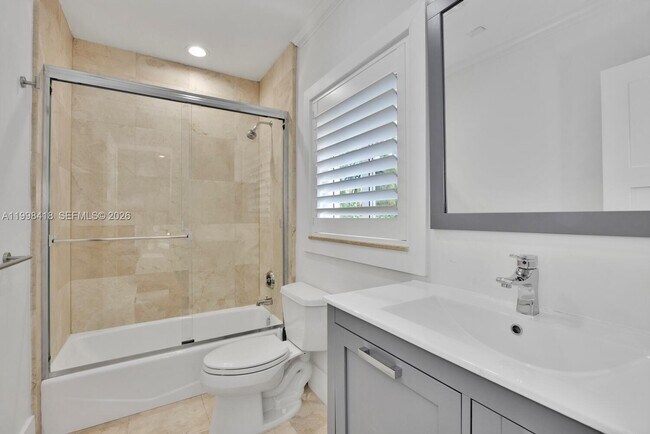 Building Photo - 6140 SW 90th St