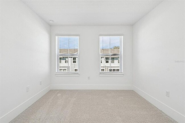 Building Photo - 1951 Risby Aly