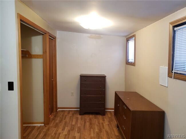 Building Photo - 91 Springville Ave