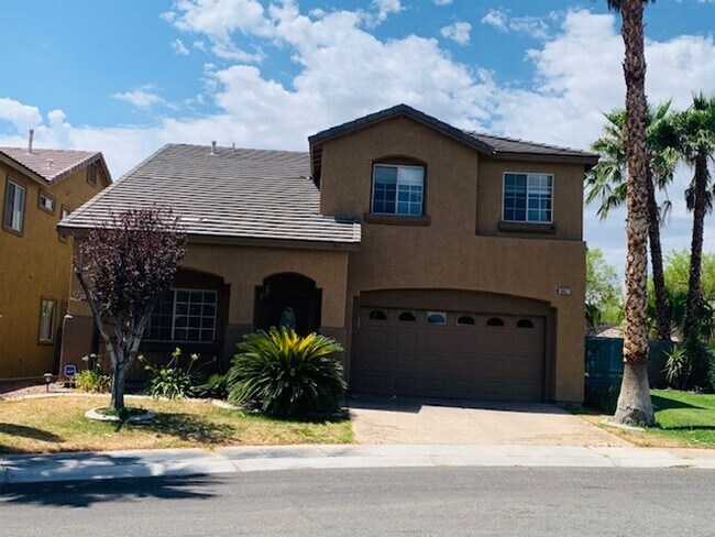 Building Photo - 4 Bedroom Home in Summerlin with Pool