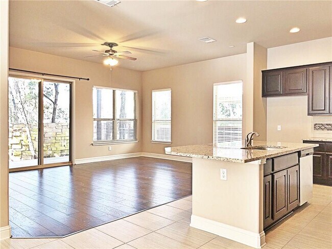 Building Photo - 10911 Hidden Caves Way