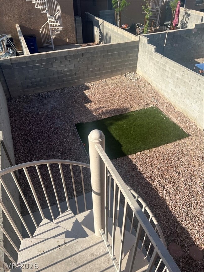 Building Photo - 8001 Draco Cir