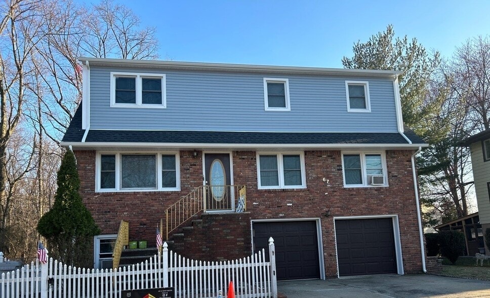 Building Photo - 67 Bertolotto Ave